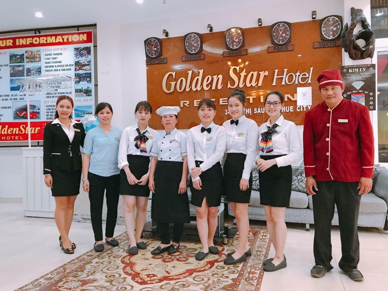 Golden Star Hotel Hue Buitenkant foto